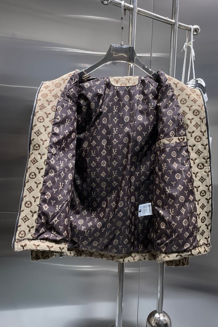 Louis Vuitton Outwear